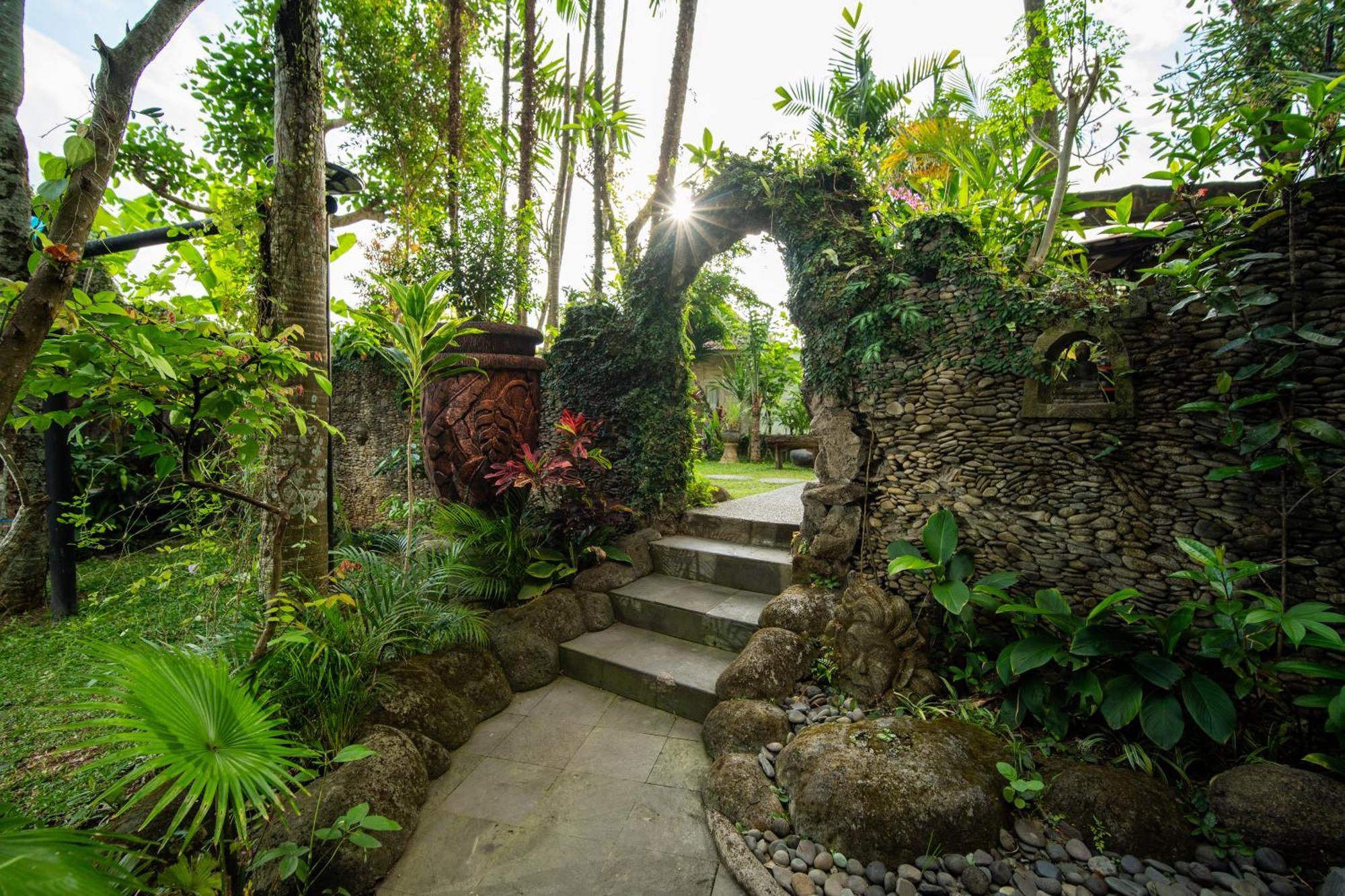 Kubu Sari Ubud Extérieur photo