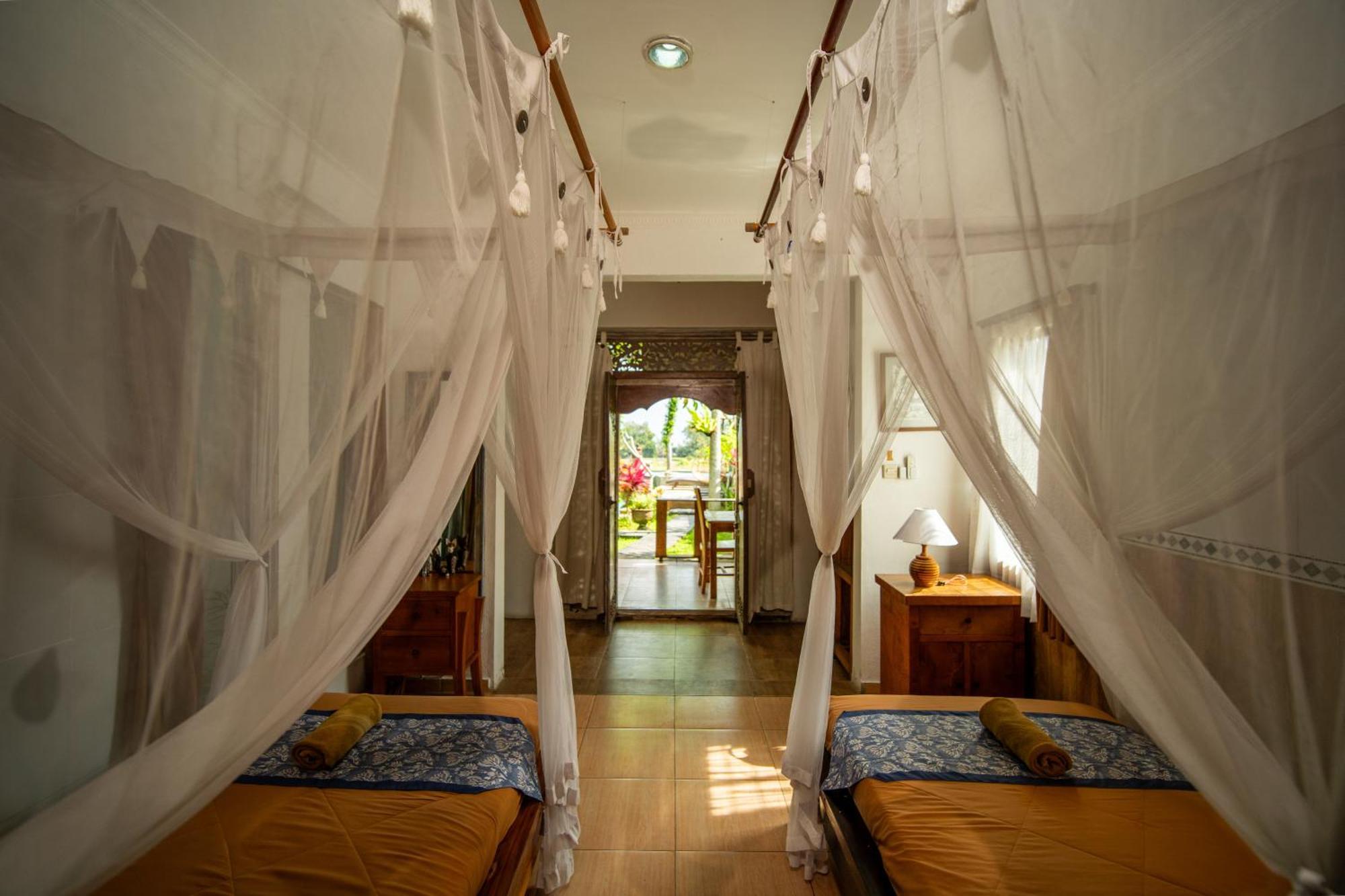 Kubu Sari Ubud Extérieur photo