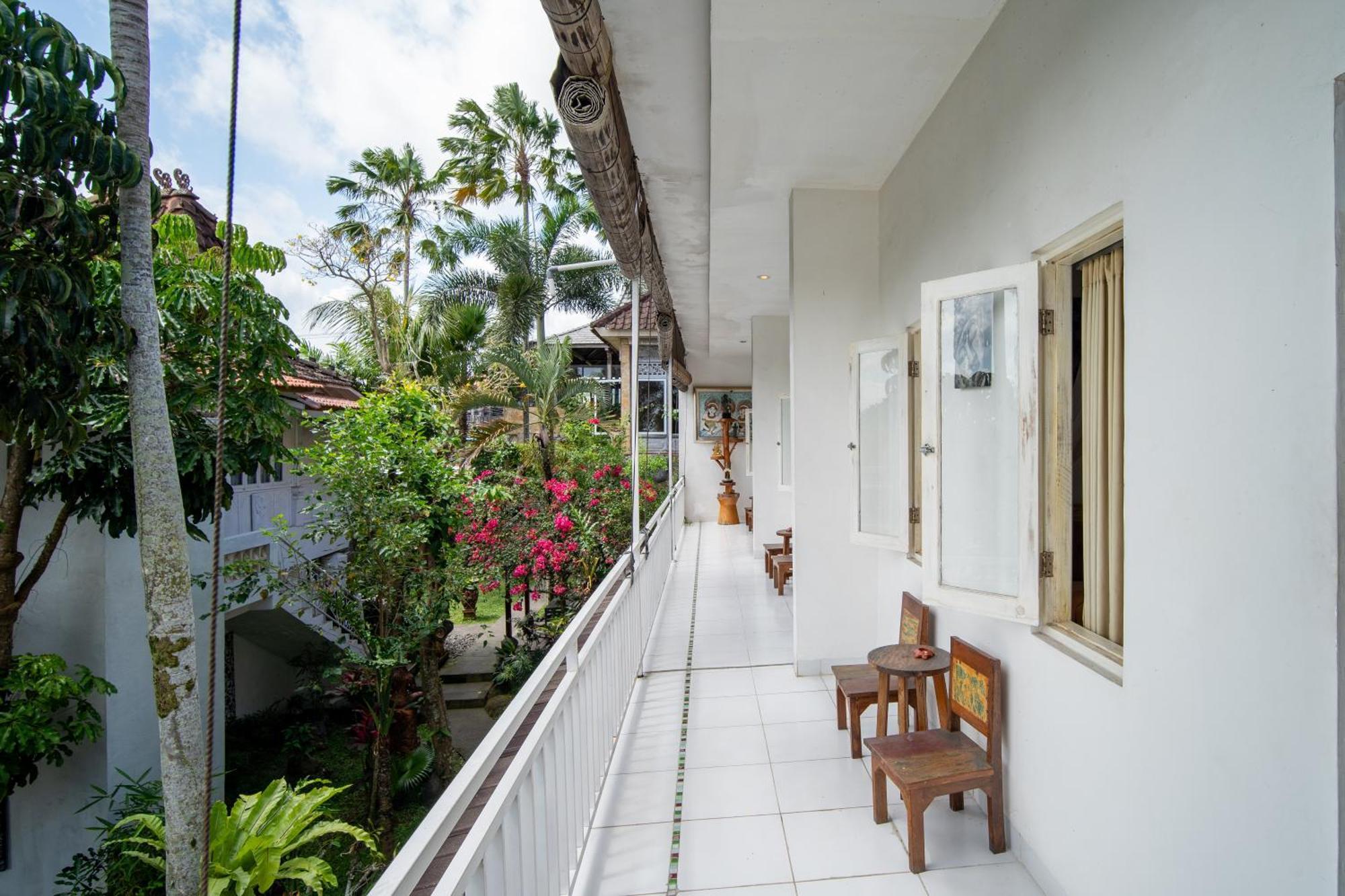Kubu Sari Ubud Extérieur photo